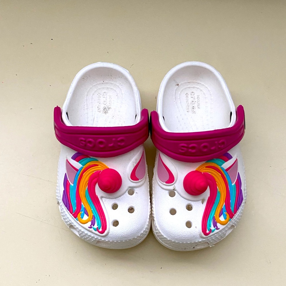 Unicorn Crocs size-6